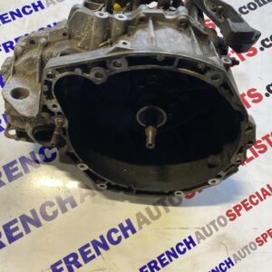 RENAULT MEGANE SCENIC MK3 1.9 DIESEL 6 SPEED MANUAL GEARBOX 09-18 8200666560