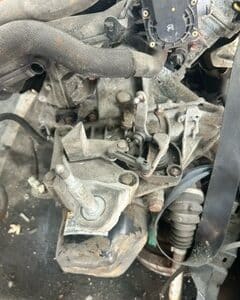 RENAULT TWINGO GEARBOX JE3001 320103058R