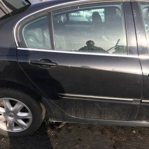 RENAULT LAGUNA 2005-08 OS/R COMPLETE DOOR