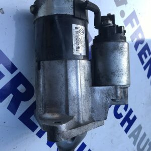 DACIA SANDERO DUSTER 1.5 DCI STARTER MOTOR FRONT OF ENGINE FITMENT