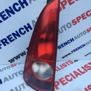 RENAULT ESPACE IIII PASSENGER SIDE N/S REAR TAIL LIGHT 2003-2012