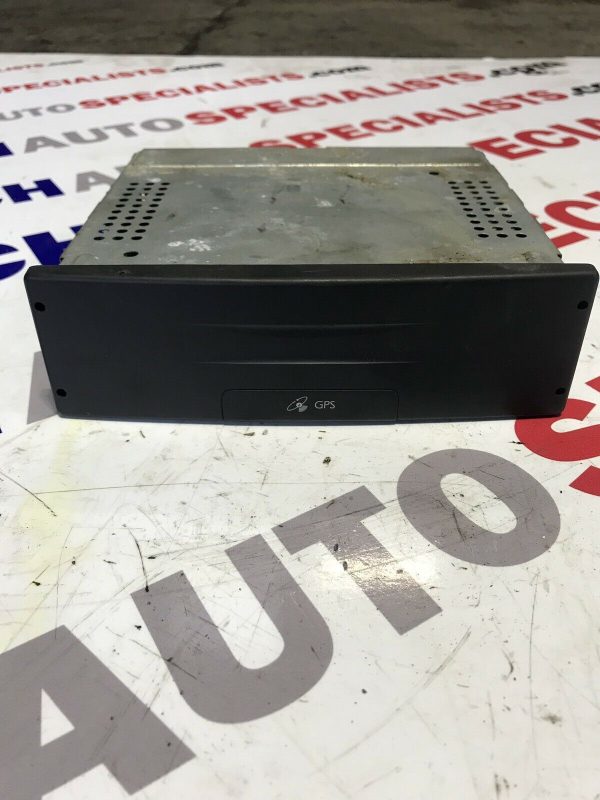 RENAULT LAGUNA MK2 SAT NAV HEAD UNIT BLUETOOTH GPS 05-07 8200326976 / 8200593241