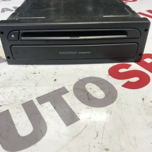 RENAULT LAGUNA SAT NAV DISC READER GPS 2005-07 8200339751 / 8200280671