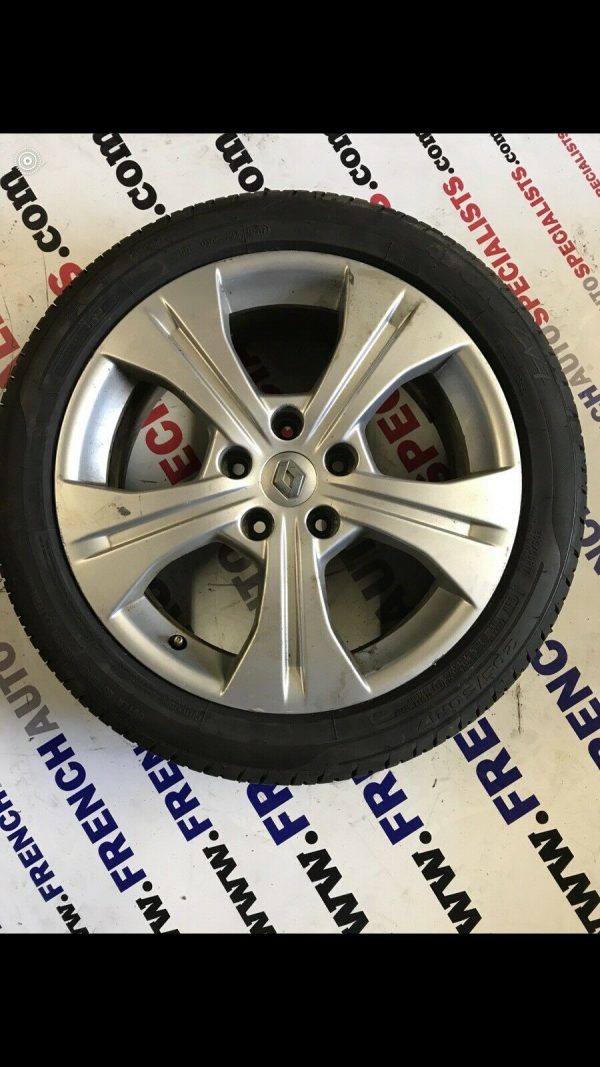 RENAULT MEGANE SCENIC MK3 SCHUSS ALLOY WHEEL AND TYRE 205/50/17